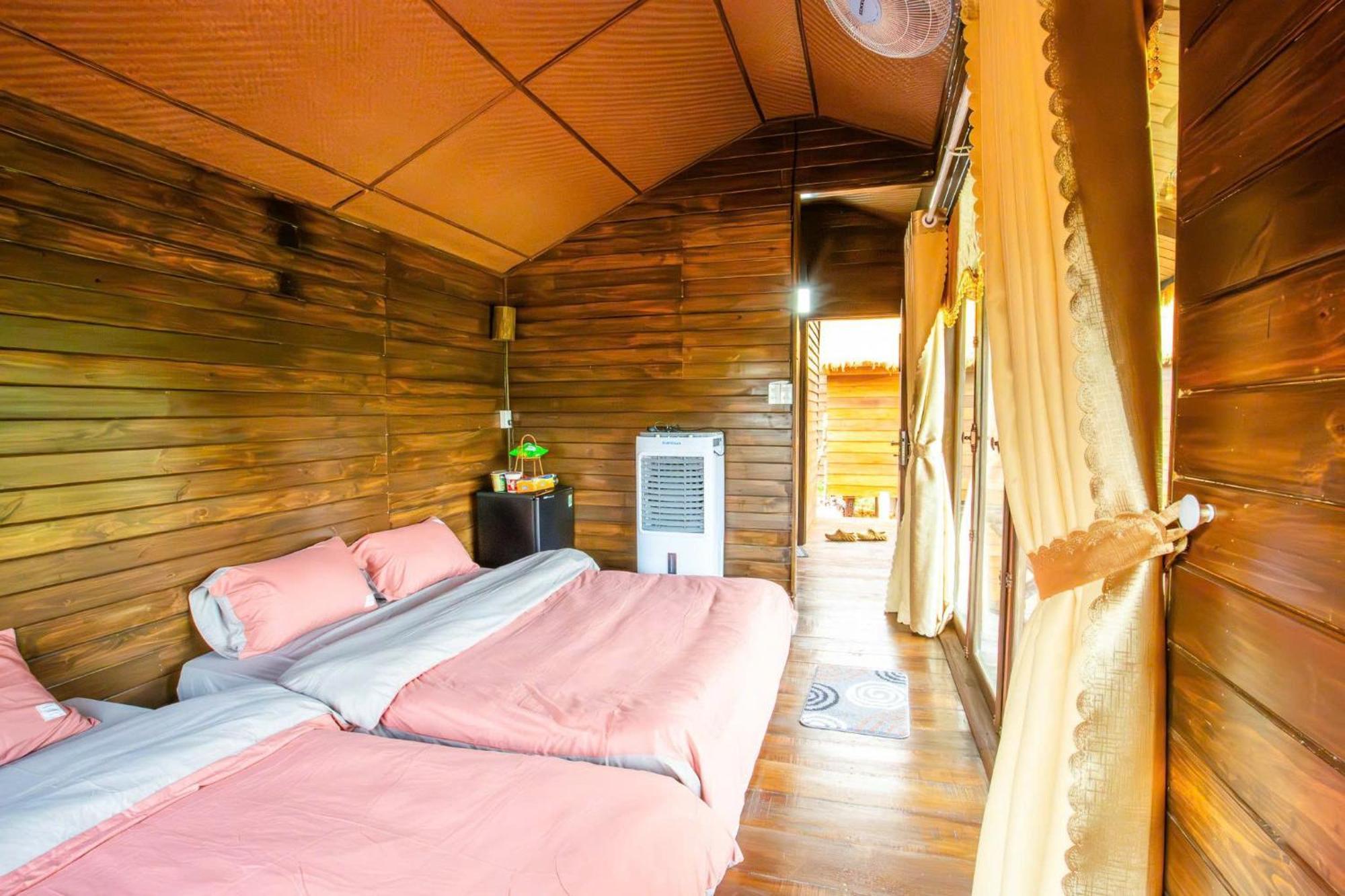 Nha Trong Ban - Homestay Mang Den Kon Von Kla Exterior foto