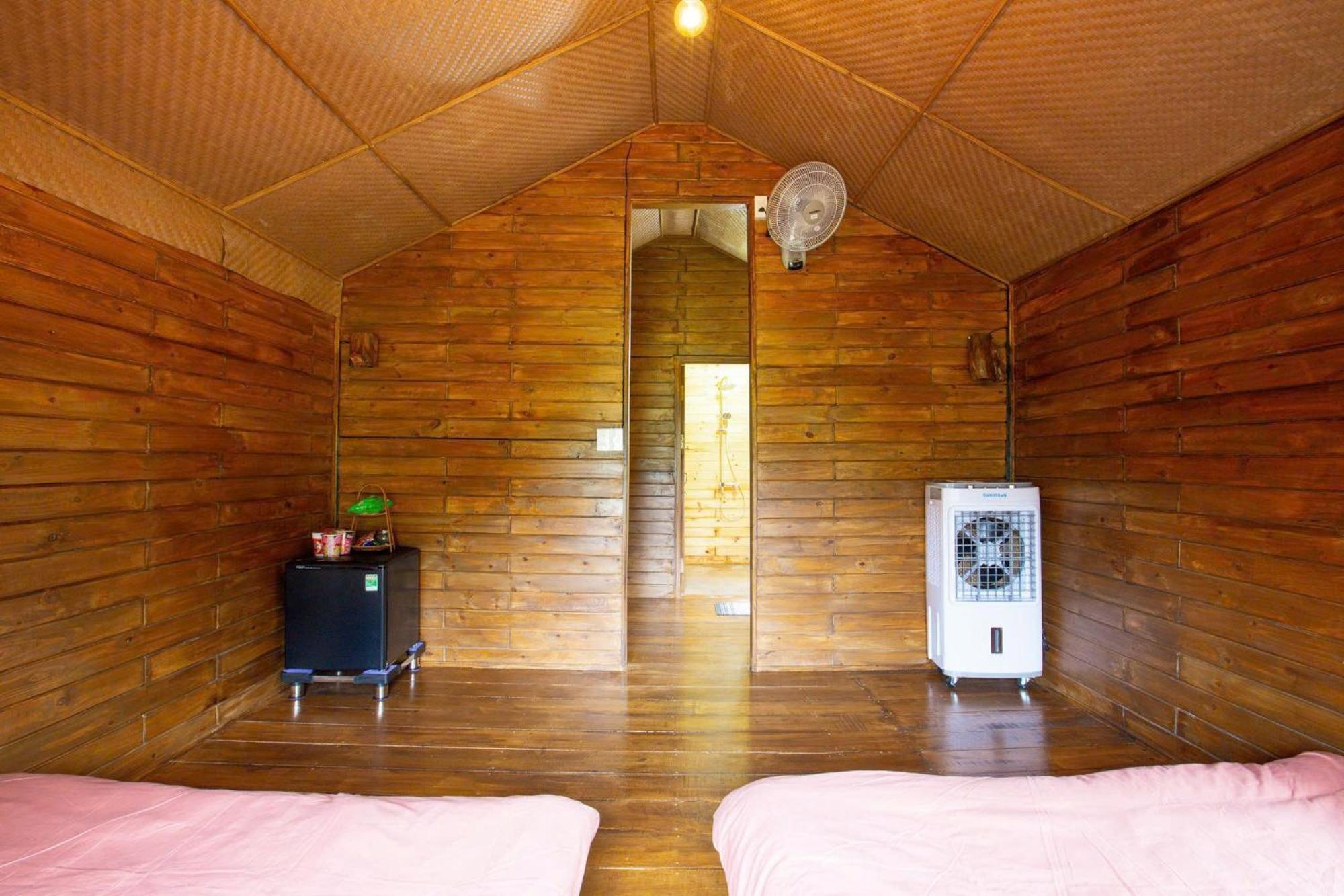 Nha Trong Ban - Homestay Mang Den Kon Von Kla Exterior foto